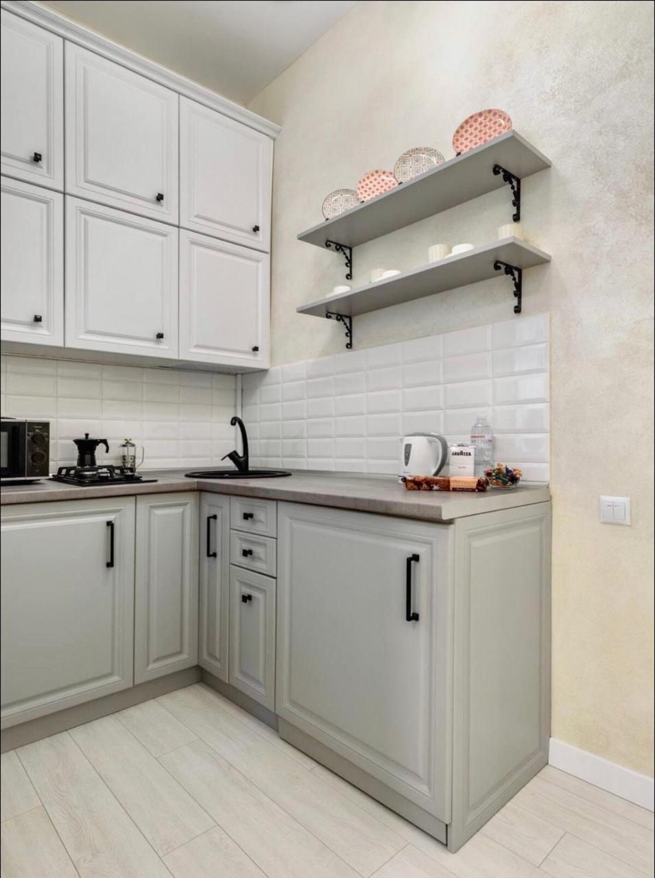 Lucky Apartmens In Centre Lviv Luaran gambar